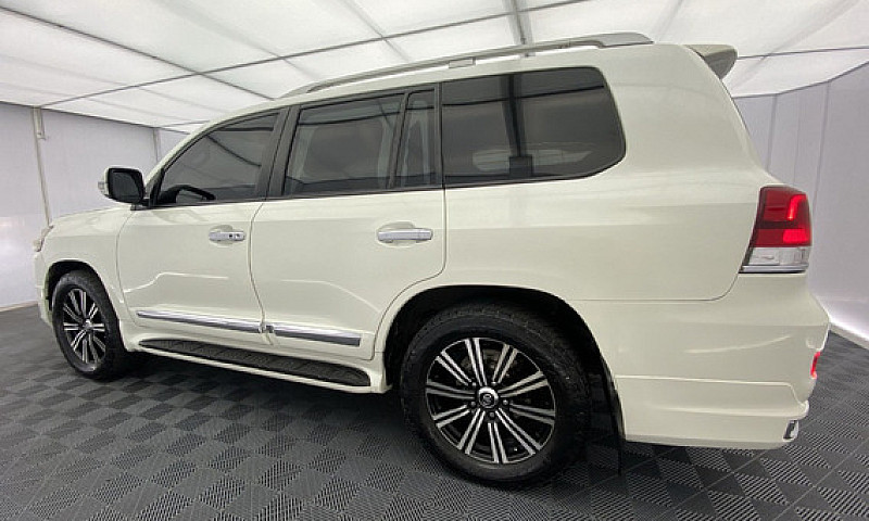 Toyota Land Cruiser ...