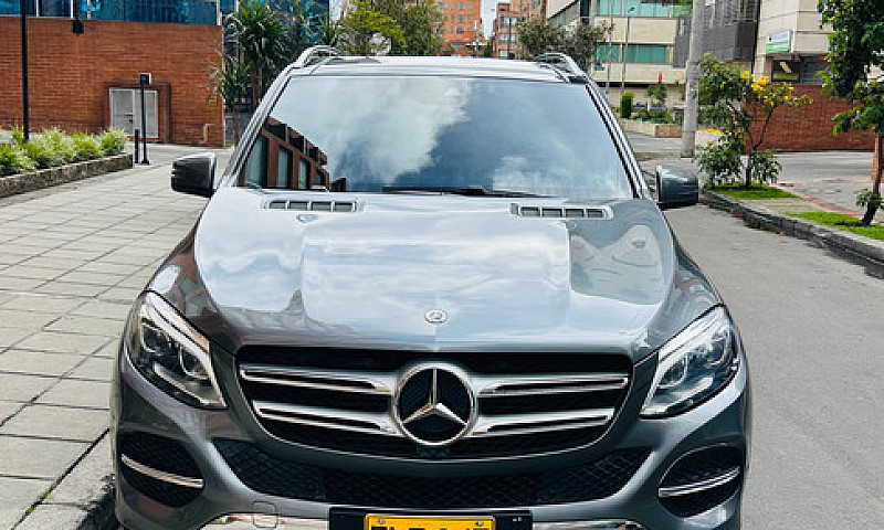 Mercedes-Benz Clase ...
