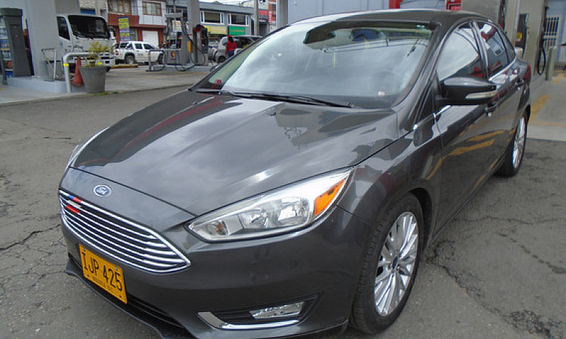 Ford Focus 2.0 Titan...