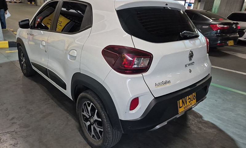 Renault Kwid Outside...