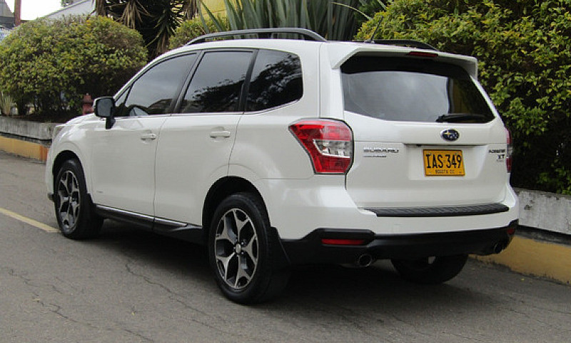 Subaru Forester 2.0 ...