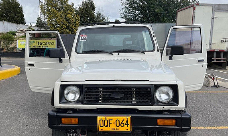 Chevrolet Samurai 1....