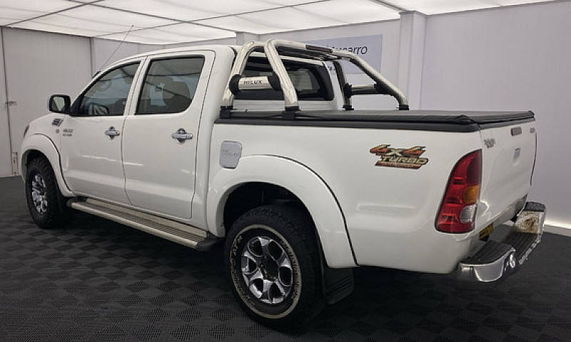 Toyota Hilux 2.7 Vvt...