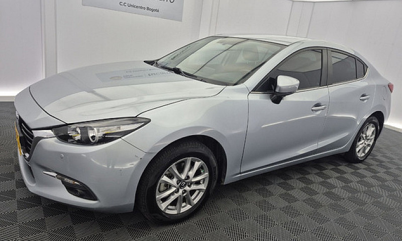 Mazda 3 2.0 Touring ...