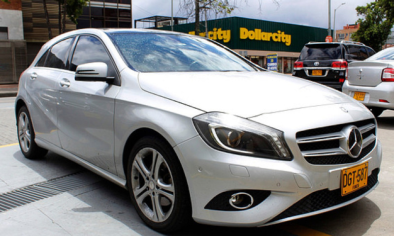 Mercedes Benz Clase ...
