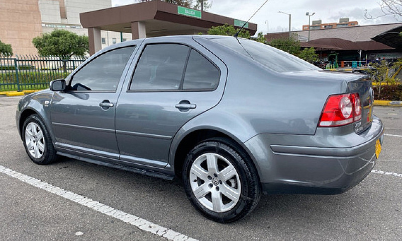 Volkswagen Jetta Tre...