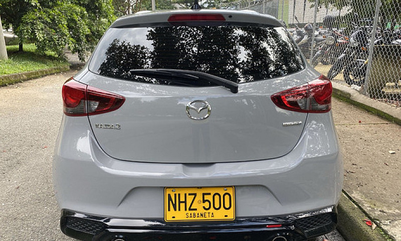 Mazda 2 2.0 Grand To...