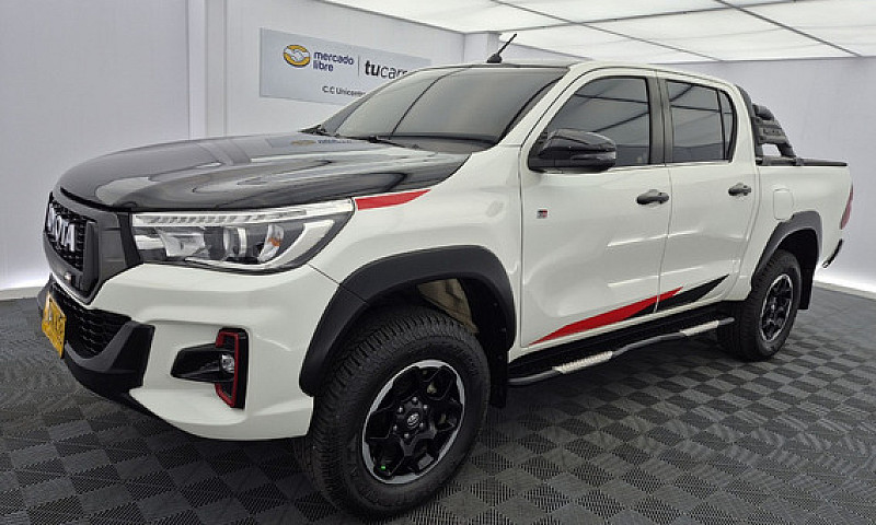 Toyota Hilux 2.8 Grs...