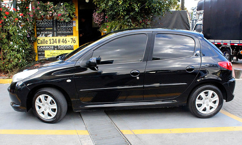 Peugeot 206+ Mt 2013...