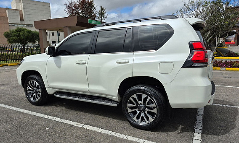 Toyota Prado 2.8 Vx ...