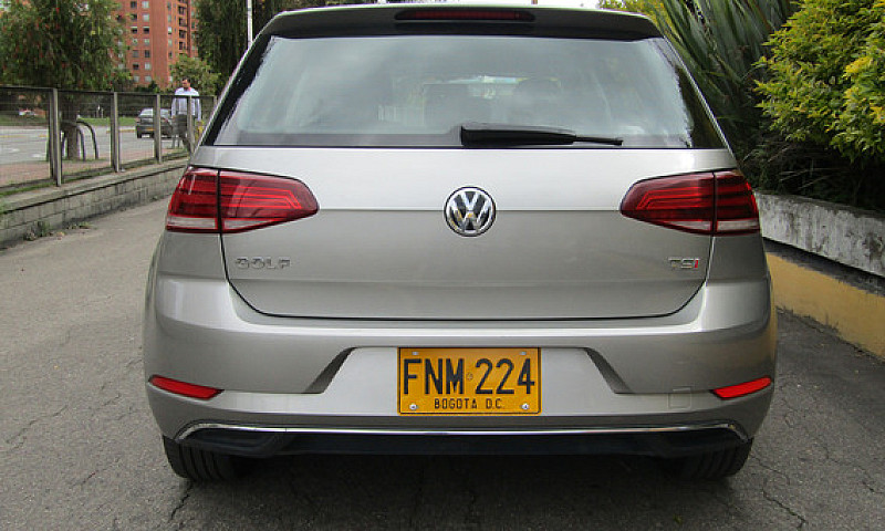 Volkswagen Golf 1.4 ...