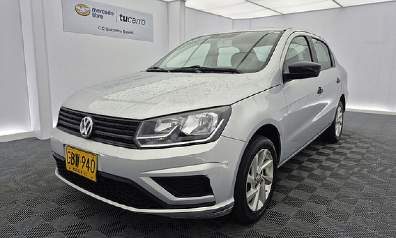 Volkswagen Voyage 1....