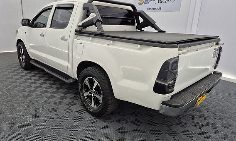 Toyota Hilux 2.7 Imv...