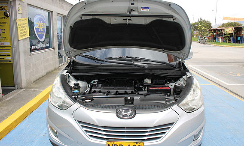 Hyundai Tucson Ix-35...