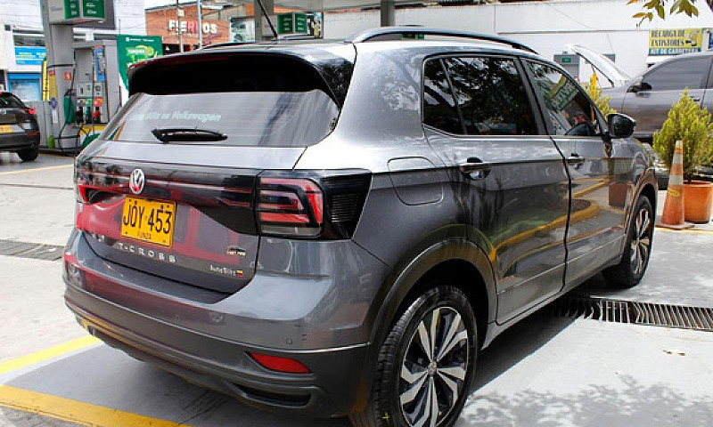 Volkswagen T-Cross 1...