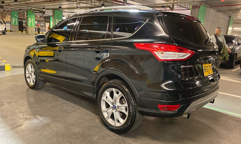Ford Escape 2.0 Tita...