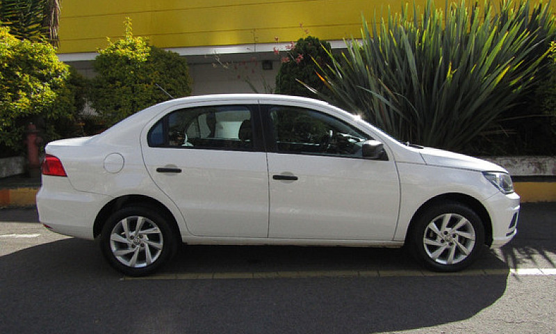 Volkswagen Voyage 1....