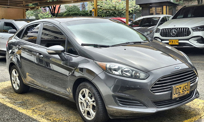 Ford Fiesta 1.6 Spor...