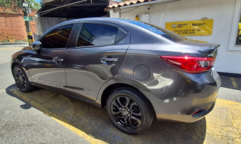 Mazda 2 1.5 Grand To...