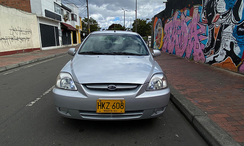 Kia Stylus Ls 1.5...