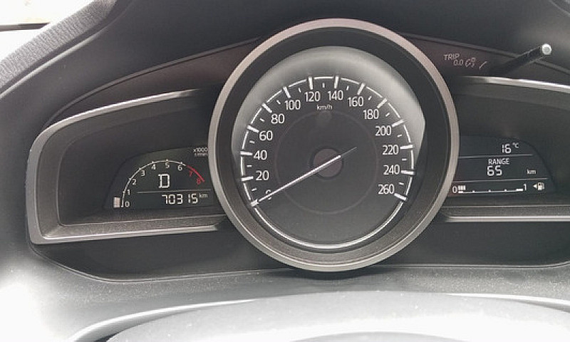 Mazda 3 2.0 Touring ...
