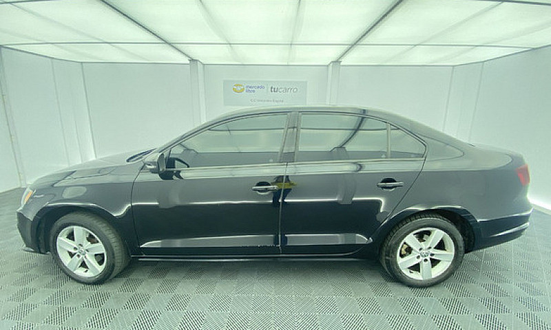 Volkswagen Jetta 2.0...