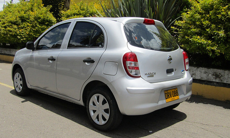 Nissan March 1.6 Act...