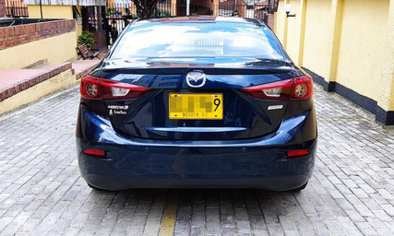 Mazda 3 2.0 Touring ...