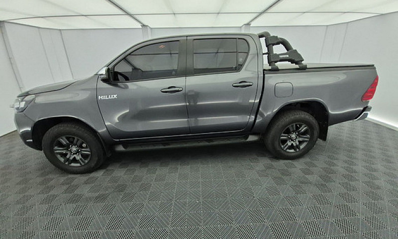 Toyota Hilux Mt 2.4 ...