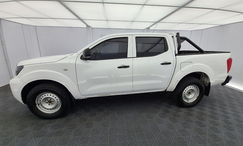 Nissan Frontier 2.5 ...