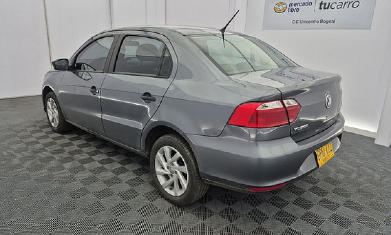 Volkswagen Voyage 1....