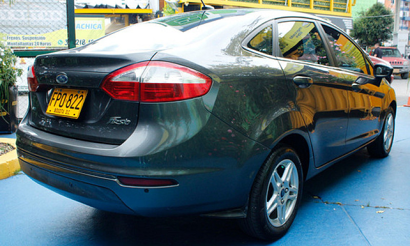 Ford Fiesta 1.6 Se...