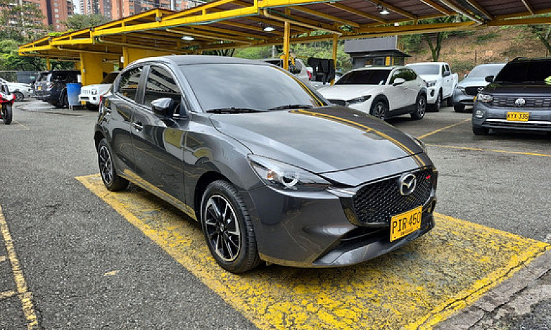 Mazda 2 2.0 Grand To...