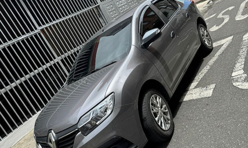 Renault Logan 1.6 Li...