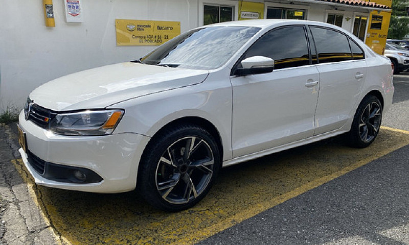 Volkswagen Jetta 2.5...
