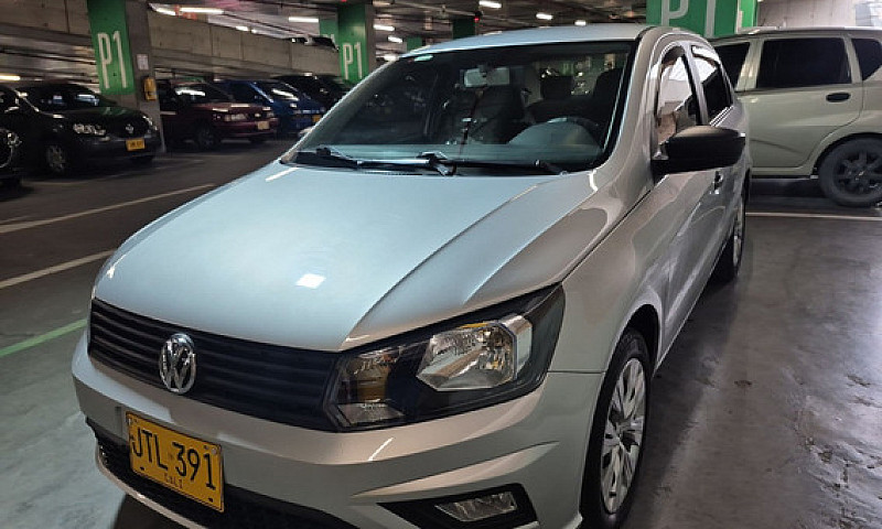 Volkswagen Voyage 1....