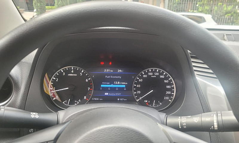 Nissan Frontier 2.5 ...