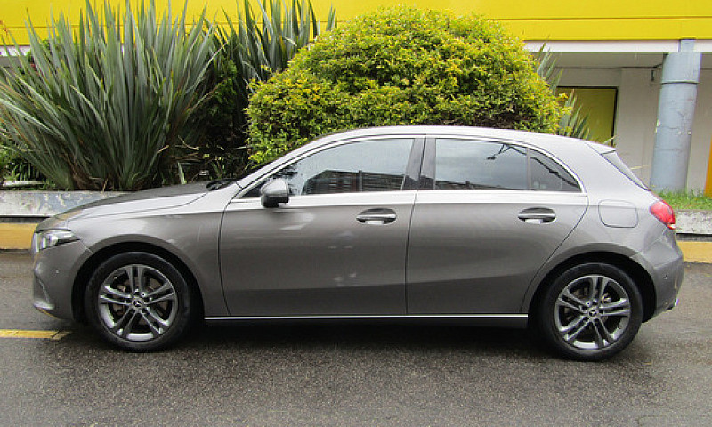 Mercedes-Benz Clase ...