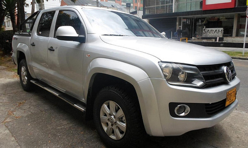 Volkswagen Amarok Em...