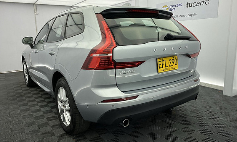 Volvo Xc60 2.0 D4 Aw...