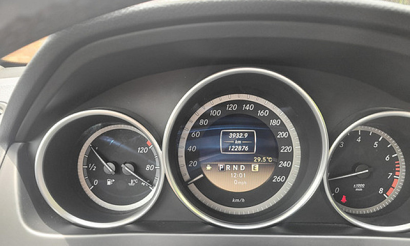 Mercedes-Benz Clase ...