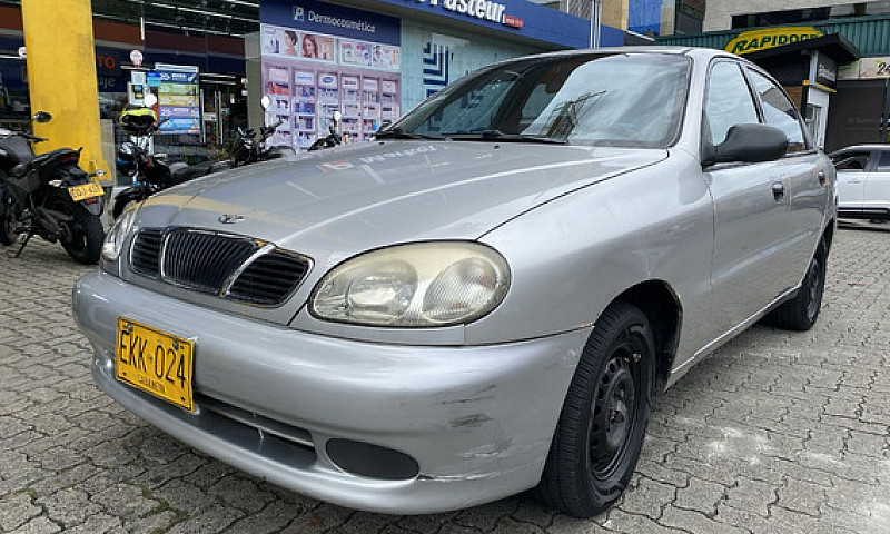 Daewoo Lanos 1.5 Lse...