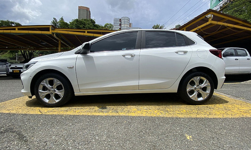 Chevrolet Onix 1.0 P...