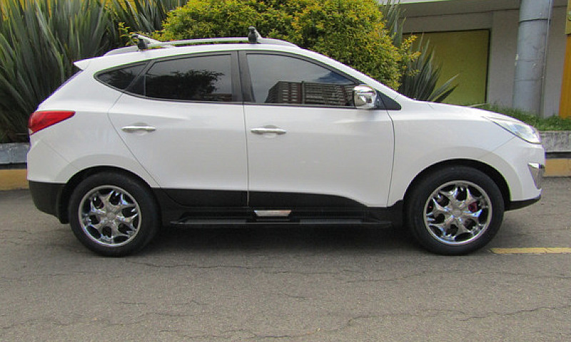 Hyundai Tucson Ix-35...
