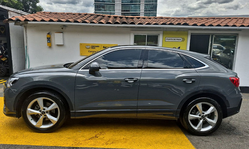 Audi Q3 1.4 Sportbac...