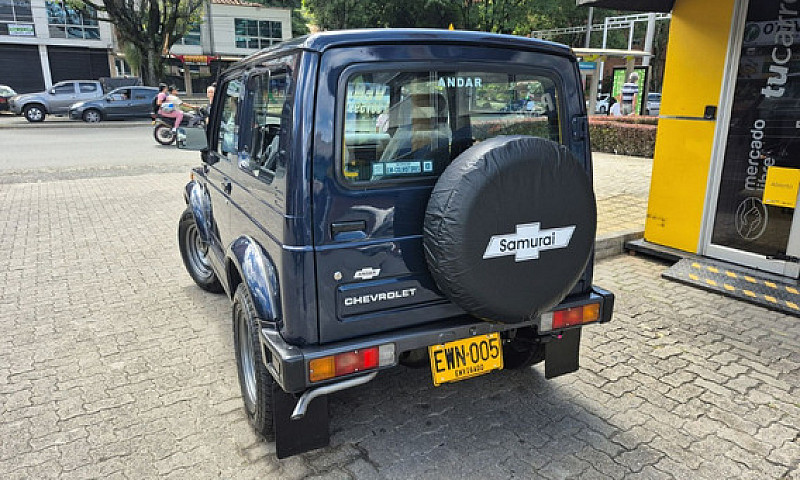 Chevrolet Samurai 1....