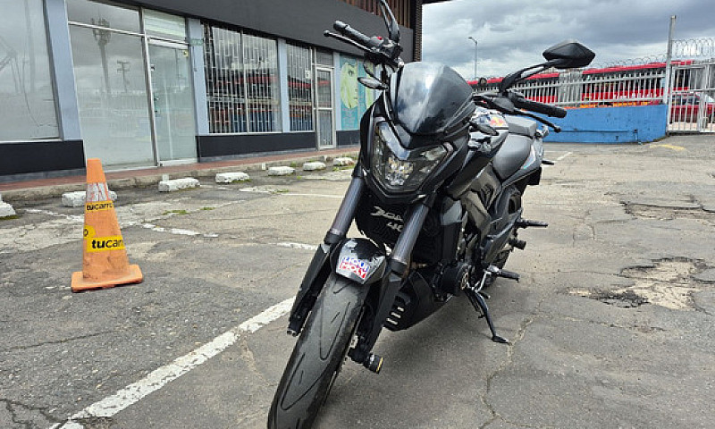 Bajaj Dominar D 400...