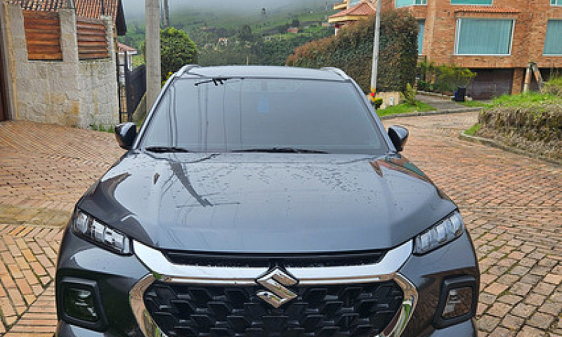 Vendo Suzuki Grand V...