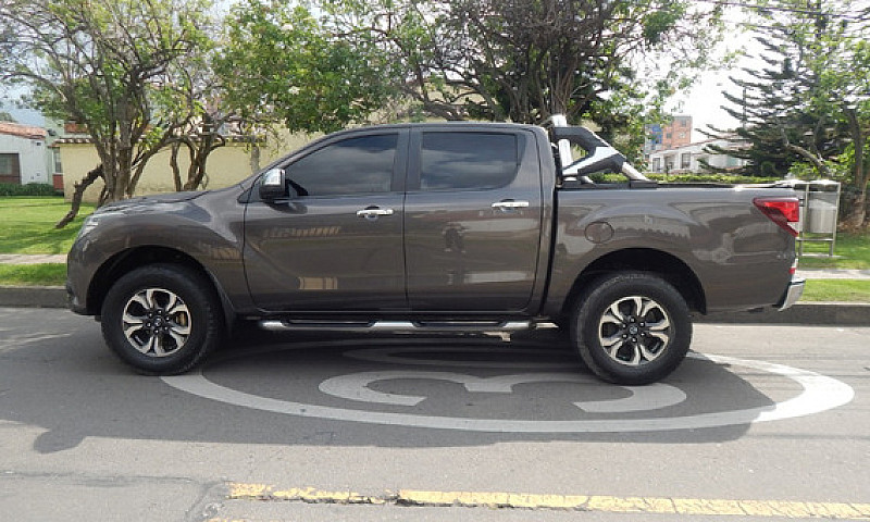 Mazda Bt-50 3.2 Prof...