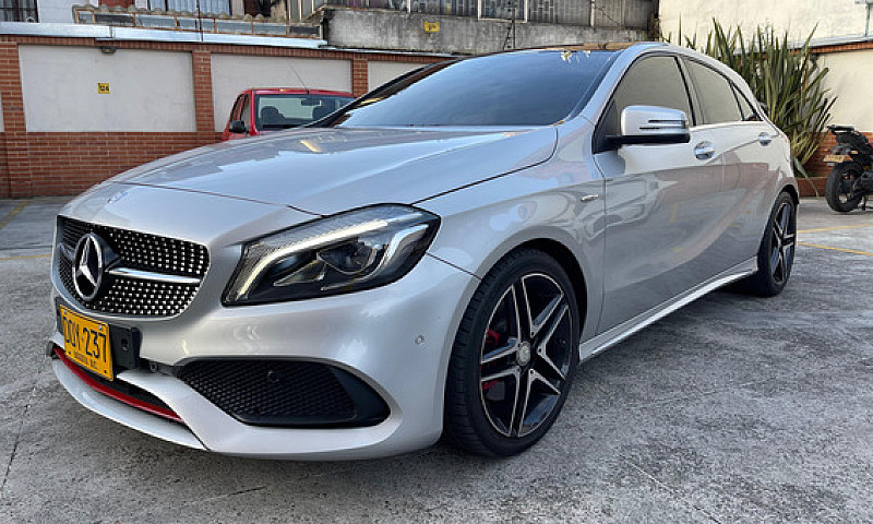 Mercedes-Benz Clase ...